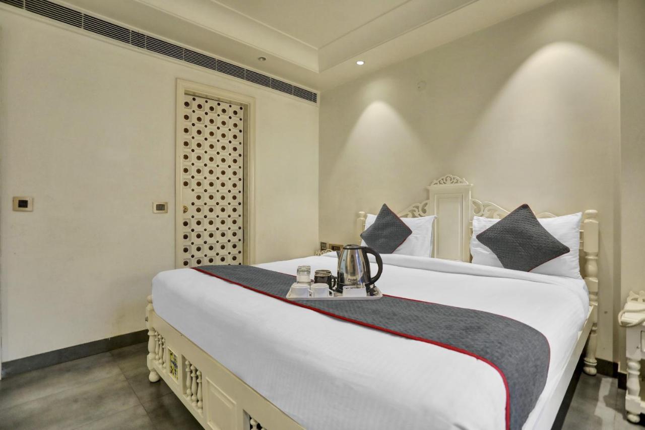 The Pinky Villa - Heritage Boutique Suites New Delhi Extérieur photo