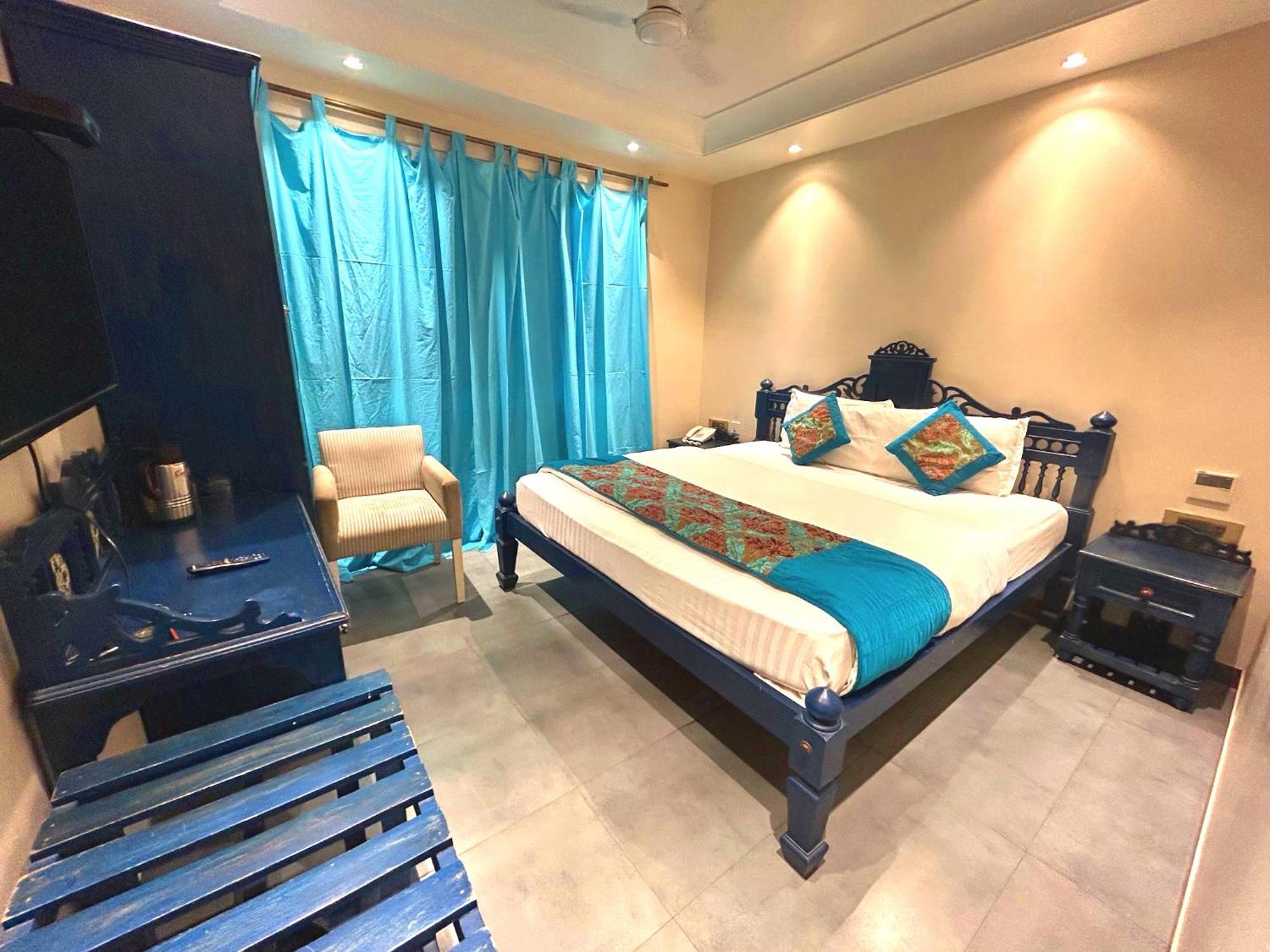 The Pinky Villa - Heritage Boutique Suites New Delhi Extérieur photo