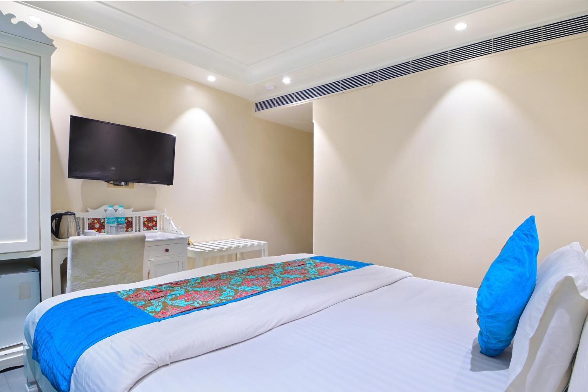 The Pinky Villa - Heritage Boutique Suites New Delhi Extérieur photo