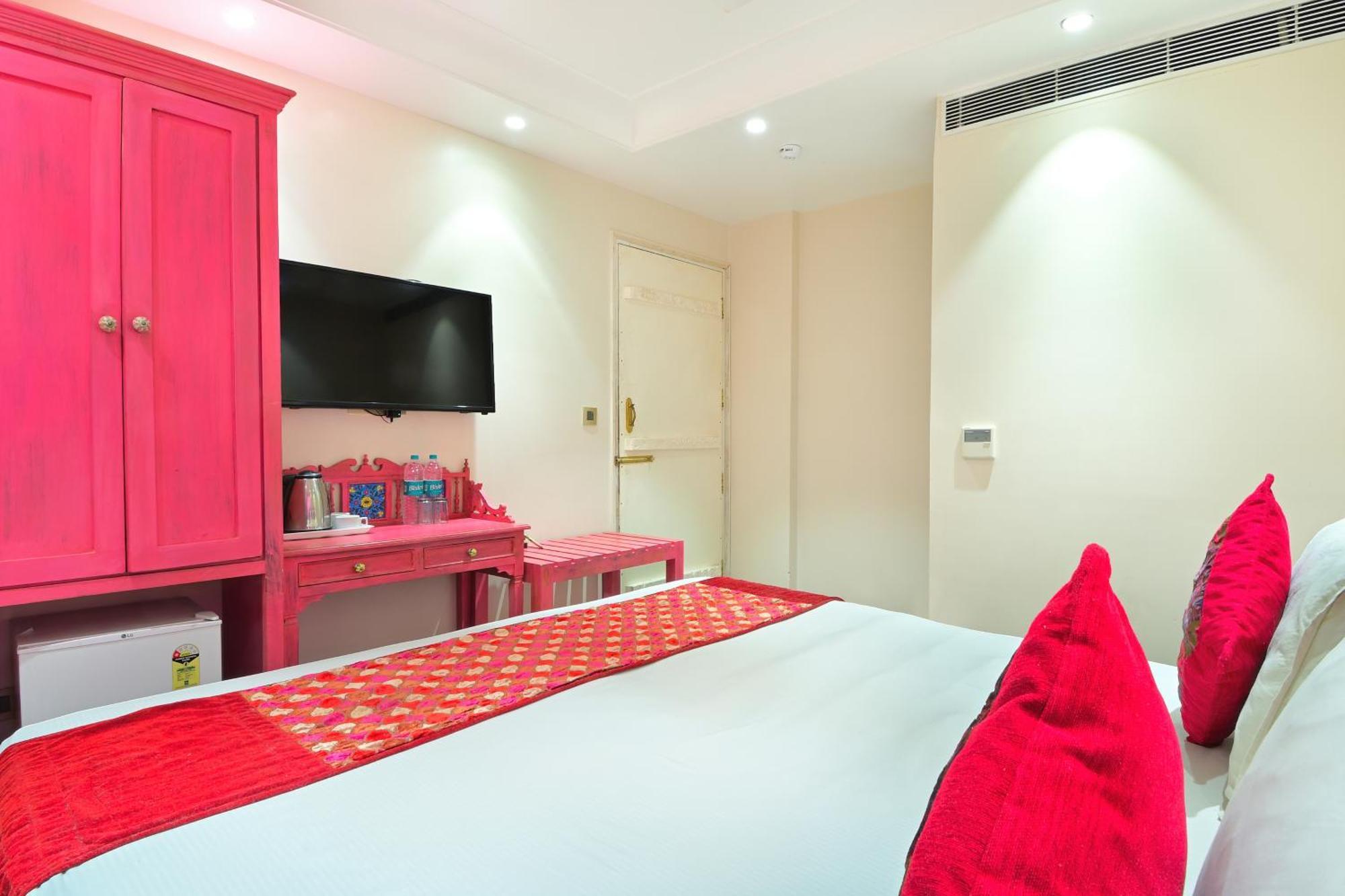 The Pinky Villa - Heritage Boutique Suites New Delhi Extérieur photo