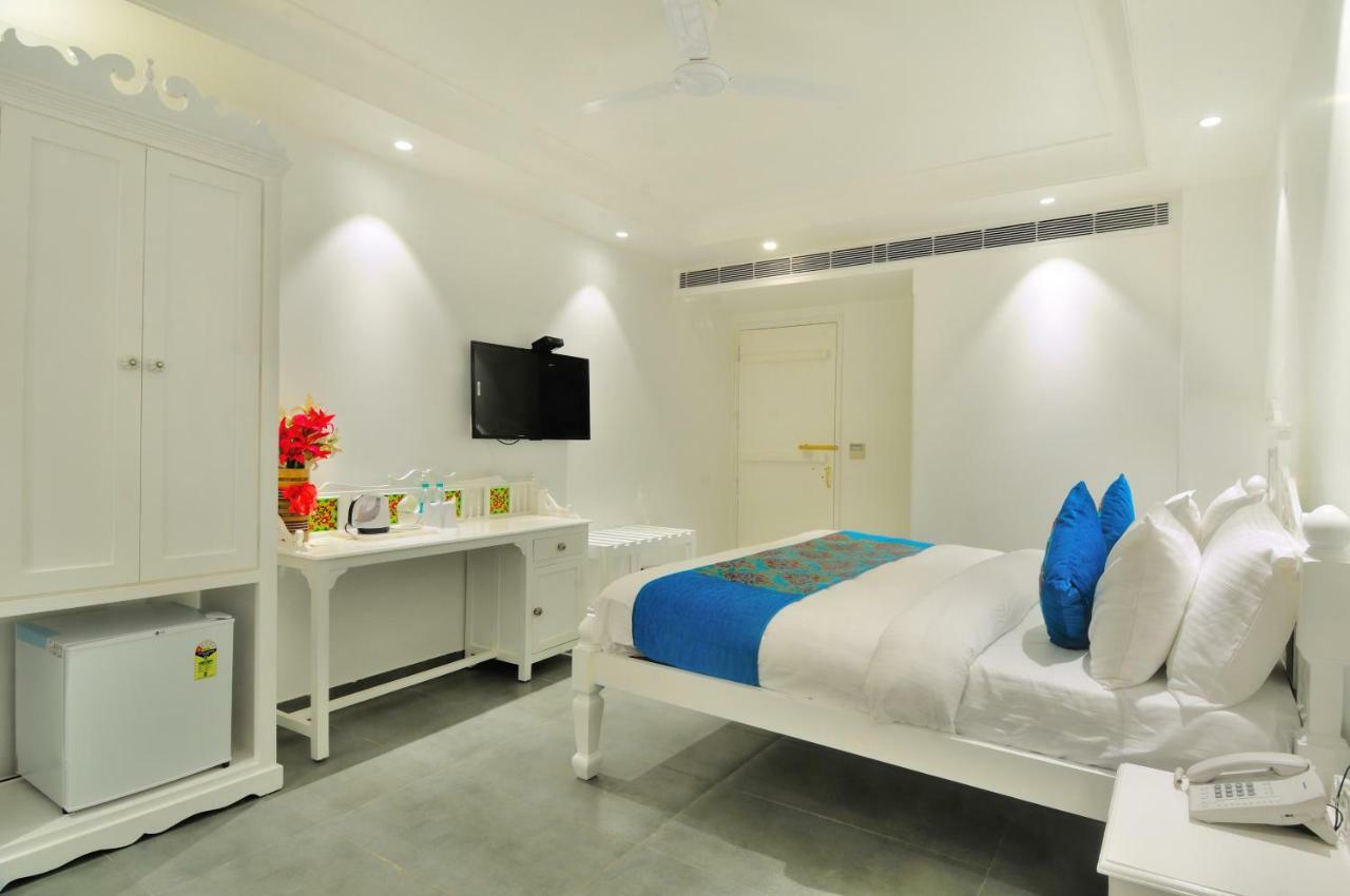 The Pinky Villa - Heritage Boutique Suites New Delhi Extérieur photo