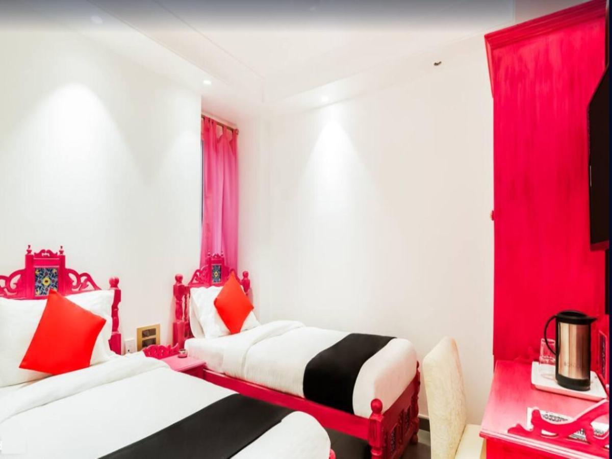 The Pinky Villa - Heritage Boutique Suites New Delhi Extérieur photo